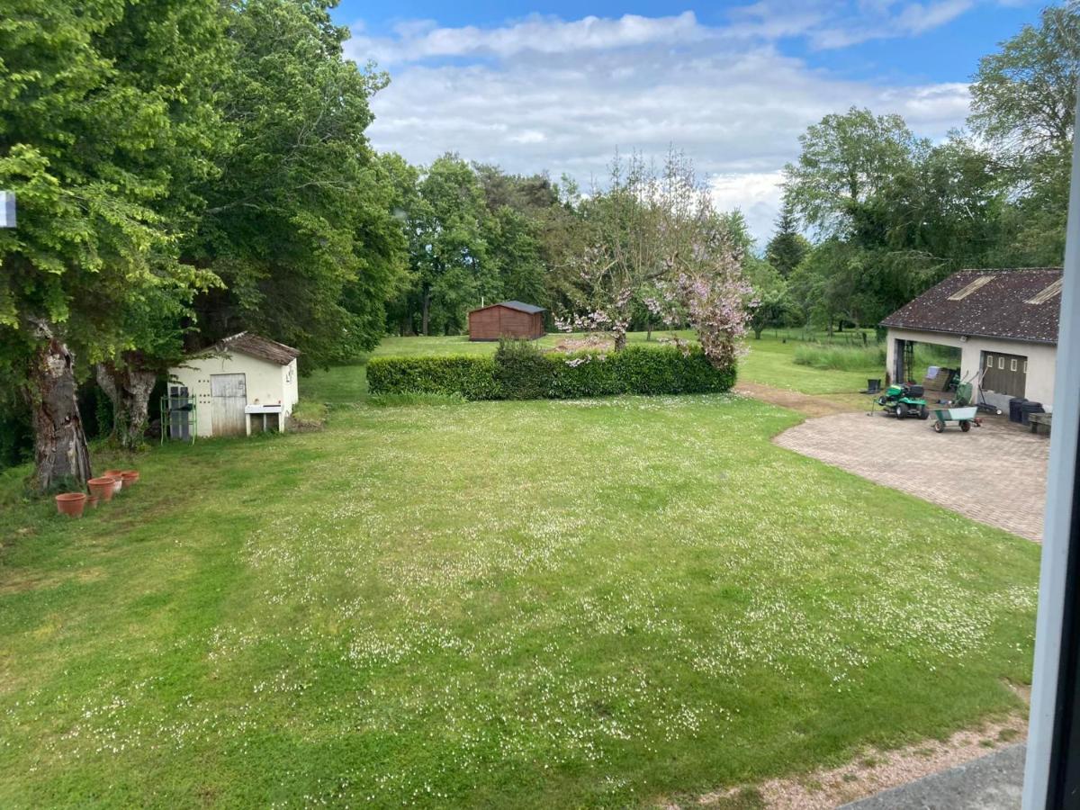 Lac De Lumiere. Relax With Rural Lakeside Living Herry Exterior photo